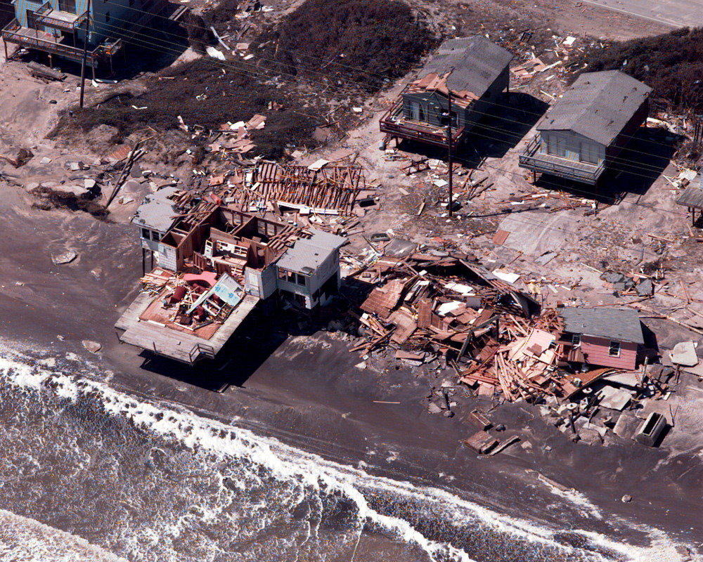 Những[-]si&ecirc;u[-]b&atilde;o[-]khốc[-]liệt[-]nhất[-]lịch[-]sử[-]Đại[-]T&acirc;y[-]Dương